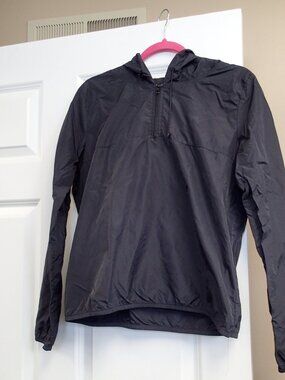 Black Women's Pink Windbreaker w/ hood Size XS